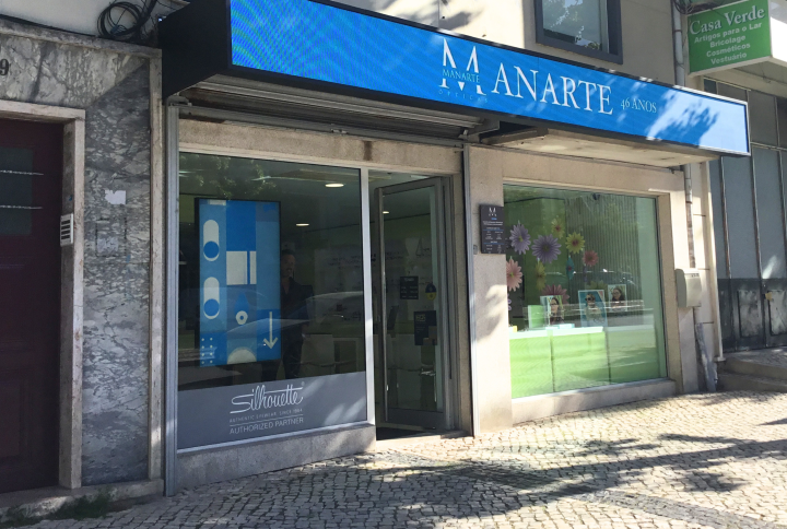 Optica Manarte interior loja
